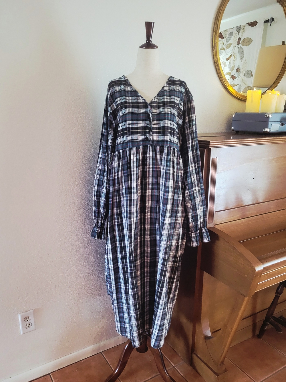 Vintage 90s Grunge Flannel Plaid Sleep Dress by Honors Intimates